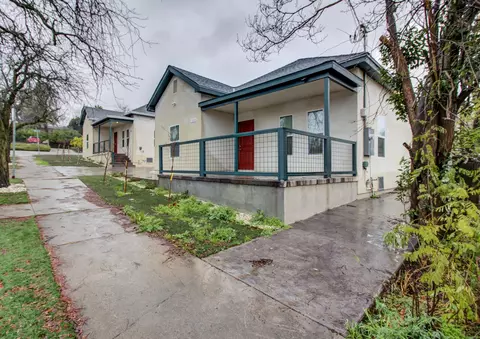 1854 S St, Redding, CA 96001 photo 2