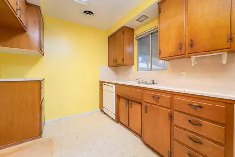 19458 Lucille St, Anderson, CA 96007 photo 9