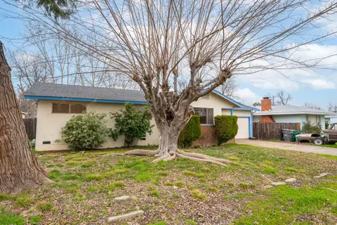 19458 Lucille St, Anderson, CA 96007 photo 4