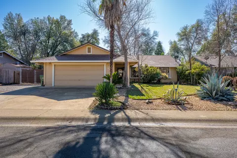 853 Oakmont Dr, Redding, CA 96003 photo 31