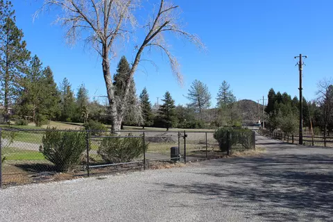 15204 Walker Ter, Shasta, CA 96087 photo 3