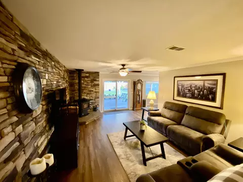 5823 Old Barn Way, Redding, CA 96001 photo 26