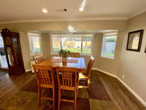 5823 Old Barn Way, Redding, CA 96001 photo 16