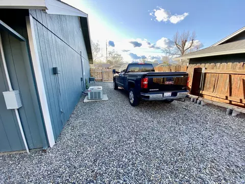 5823 Old Barn Way, Redding, CA 96001 photo 31