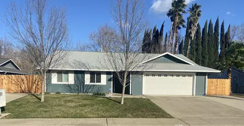 5823 Old Barn Way, Redding, CA 96001 photo 1