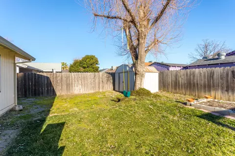 2745 Cobblestone Loop, Anderson, CA 96007 photo 16