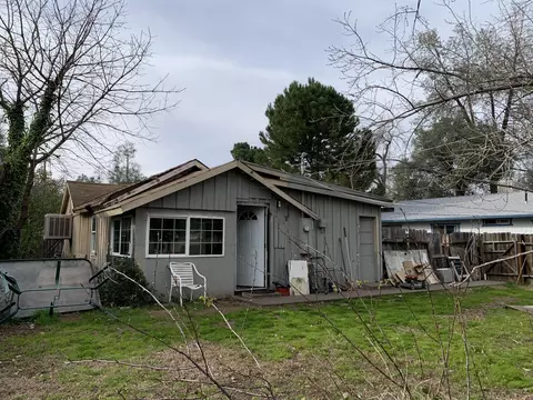 2831 Henderson Rd, Redding, CA 96002 photo 3