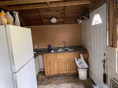 2831 Henderson Rd, Redding, CA 96002 photo 6