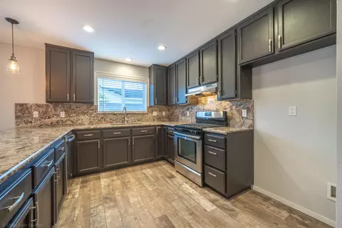 3711 Wolverine Dr, Redding, CA 96001 photo 16