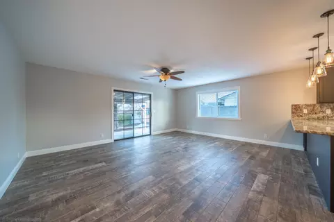 3711 Wolverine Dr, Redding, CA 96001 photo 11