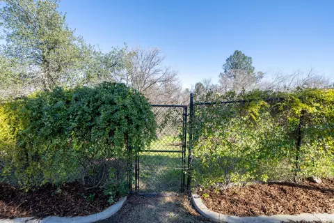 3711 Wolverine Dr, Redding, CA 96001 photo 44