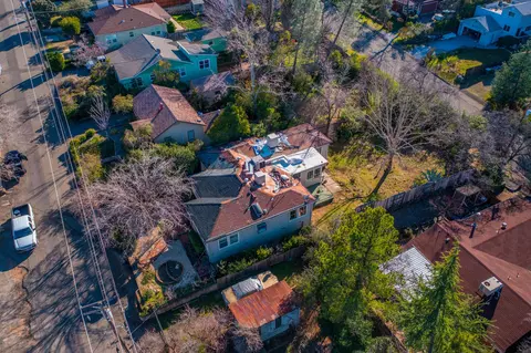 1534 Jay St, Redding, CA 96001 photo 33