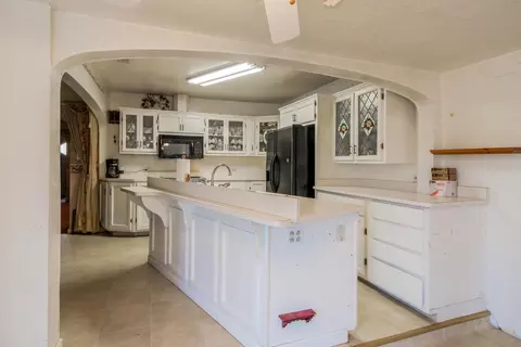 1534 Jay St, Redding, CA 96001 photo 11