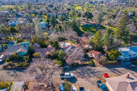 1534 Jay St, Redding, CA 96001 photo 35