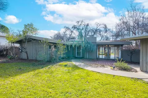 779 Joaquin Ave, Redding, CA 96002