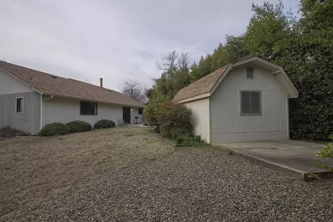 6785 Creekside, Redding, CA 96001 photo 19