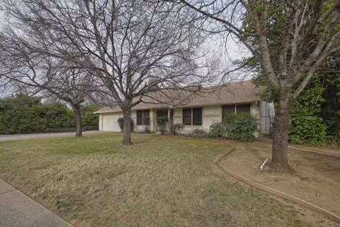 6785 Creekside, Redding, CA 96001 photo 3