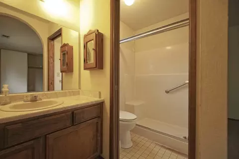 6785 Creekside, Redding, CA 96001 photo 16