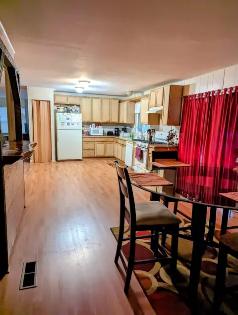 20482 Old Alturas Rd, Redding, CA 96003
