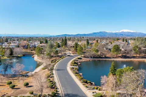 2053 Vineyard Trl, Redding, CA 96003 photo 43