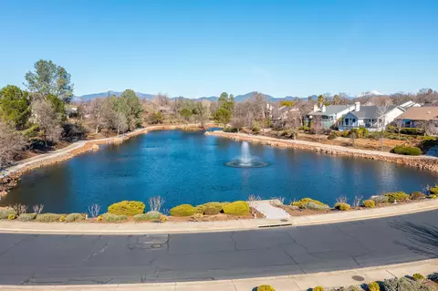 2053 Vineyard Trl, Redding, CA 96003 photo 40