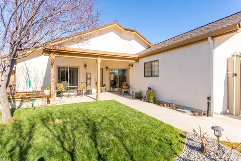 2053 Vineyard Trl, Redding, CA 96003 photo 26