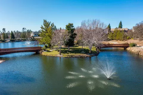 2053 Vineyard Trl, Redding, CA 96003 photo 42