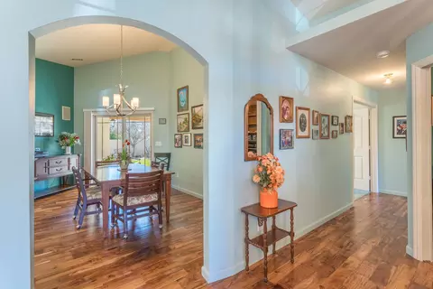 2053 Vineyard Trl, Redding, CA 96003 photo 8