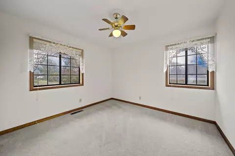 5899 Mountain View Dr, Redding, CA 96003 photo 11