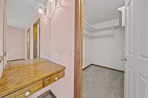 5899 Mountain View Dr, Redding, CA 96003 photo 10