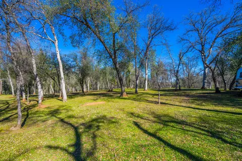 16334 Trail Dr, Redding, CA 96001 photo 29