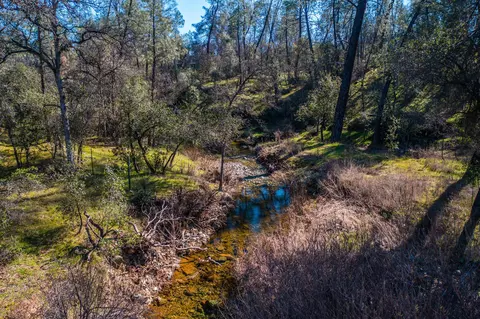16334 Trail Dr, Redding, CA 96001 photo 21