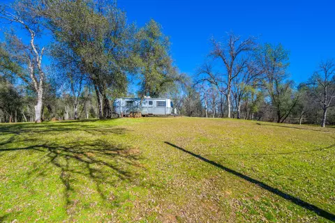 16334 Trail Dr, Redding, CA 96001 photo 28