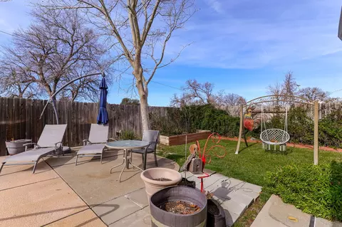 1474 Kingston Ct, Redding, CA 96003 photo 39
