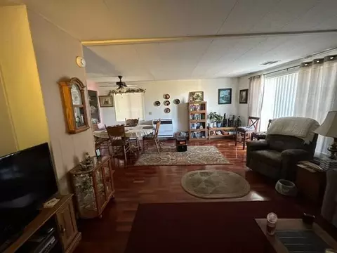 1086 Fox Den Dr, Redding, CA 96003 photo 3