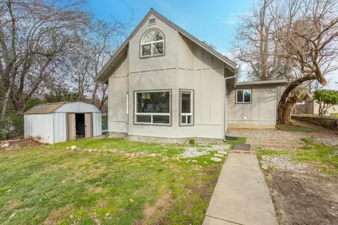 1153 Walnut Ave, Redding, CA 96001 photo 28