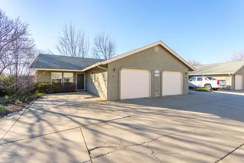832 Cally Ct, Redding, CA 96003 photo 15