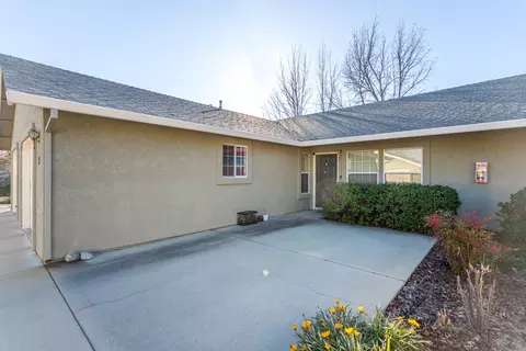 832 Cally Ct, Redding, CA 96003 photo 27