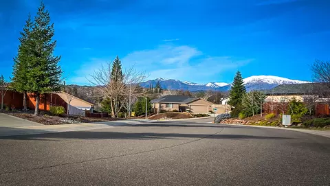1157 Lakeside Dr, Redding, CA 96001 photo 40
