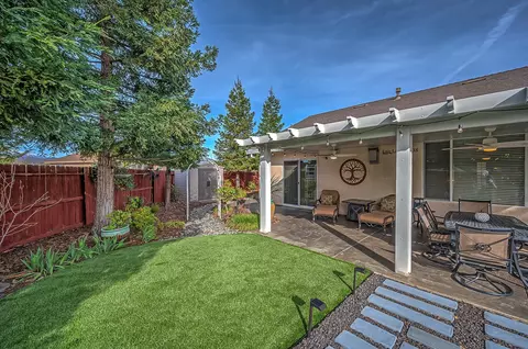 1157 Lakeside Dr, Redding, CA 96001 photo 31