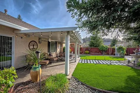 1157 Lakeside Dr, Redding, CA 96001 photo 32