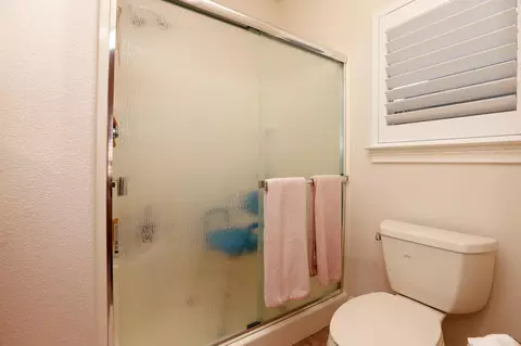 611 Yolla Bolly Trl, Redding, CA 96003 photo 22
