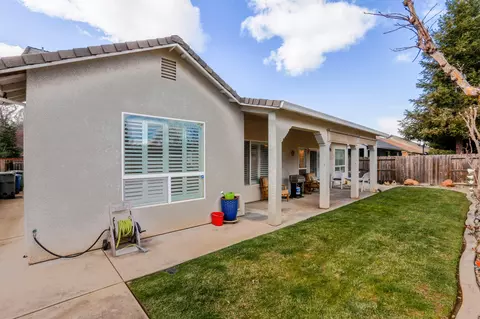 611 Yolla Bolly Trl, Redding, CA 96003 photo 27