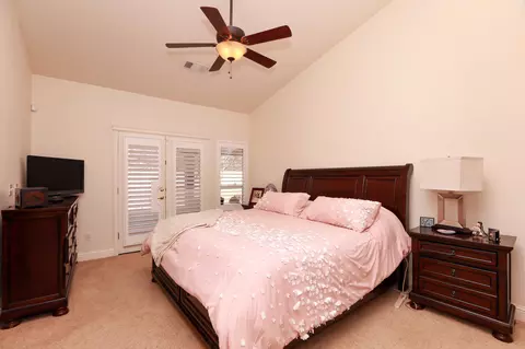 611 Yolla Bolly Trl, Redding, CA 96003 photo 18