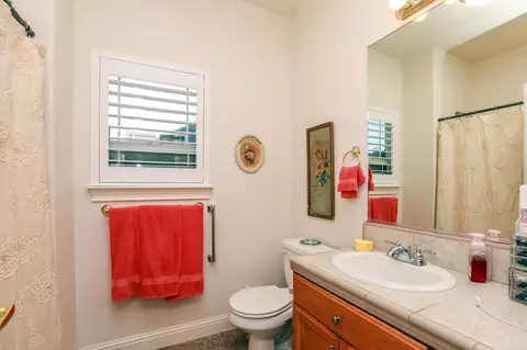 611 Yolla Bolly Trl, Redding, CA 96003 photo 23