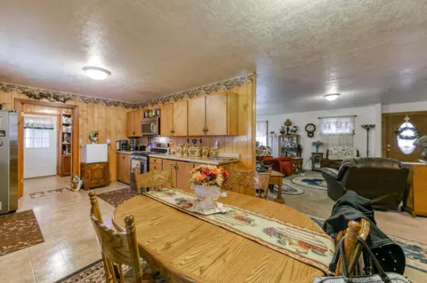 39260 Caper Way, Cassel, CA 96016 photo 13