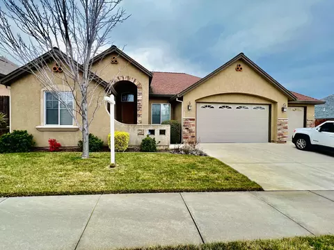 660 Durango Way, Redding, CA 96003 photo 1