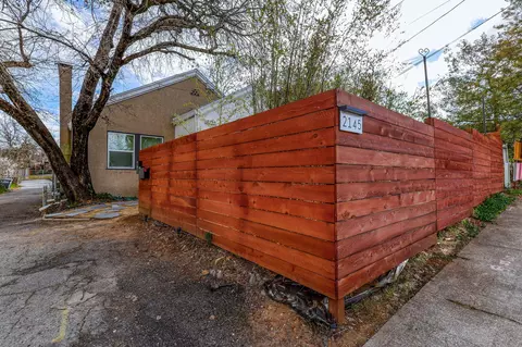 2145 Placer St, Redding, CA 96001 photo 2