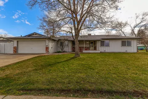 1931 Westwood Ave, Redding, CA 96001