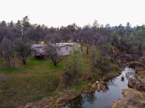 12735 Akrich St, Redding, CA 96003 photo 1